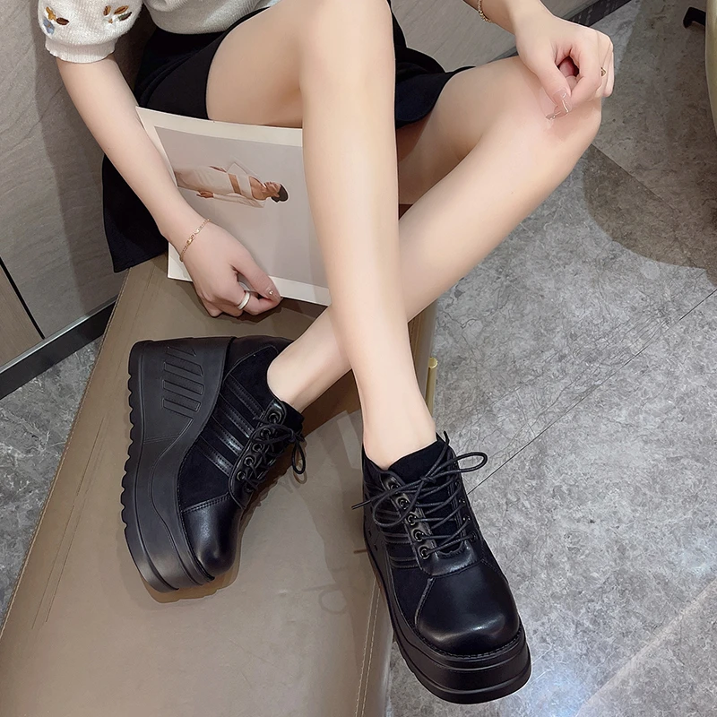 Big Size 35-43 Design nero Pia - Street Fashion Goth recensione e prezzo