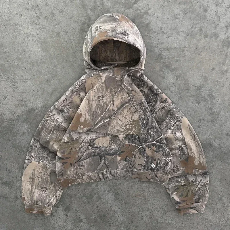 New Wild World Leaf Streetwear - Street Fashion Goth recensione e prezzo