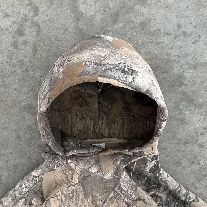 New Wild World Leaf Streetwear - Street Fashion Goth recensione e prezzo