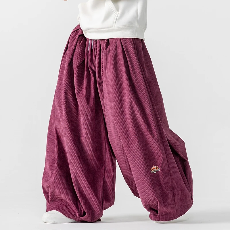 Pantaloni Larghi in Velluto a  - Street Fashion Japan recensione e prezzo