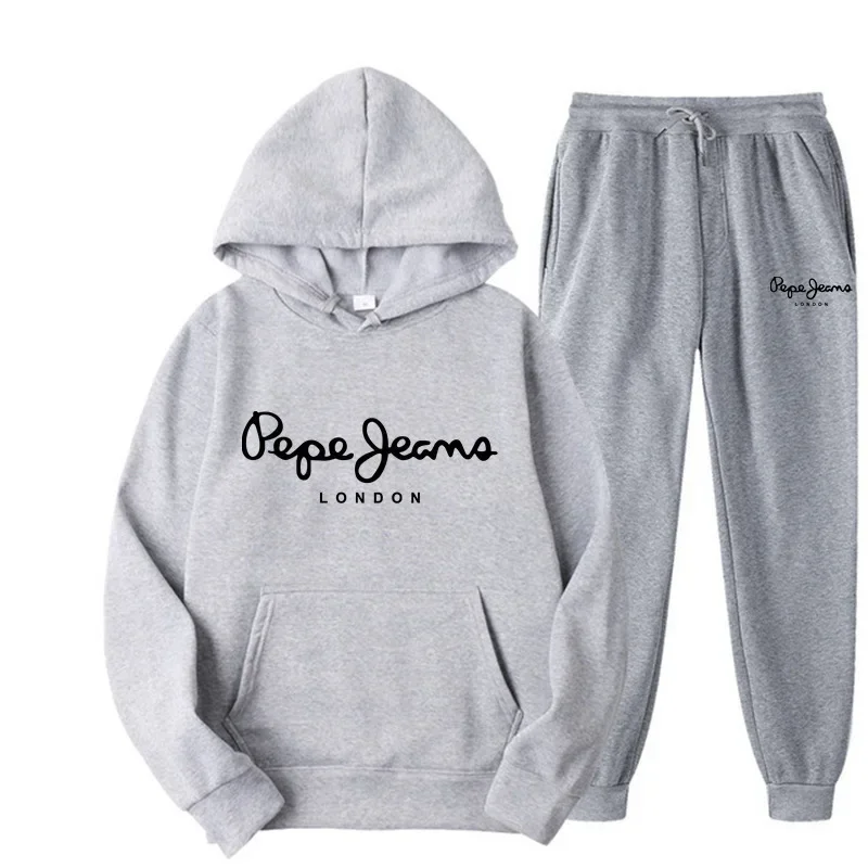 Tuta Sportiva con Cappuccio St - Street Fashion Guys recensione e prezzo
