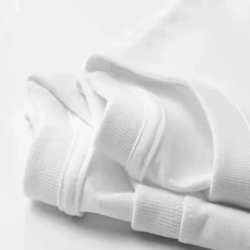 T-shirt in cotone stampato Ani - Street Fashion Japan recensione e prezzo